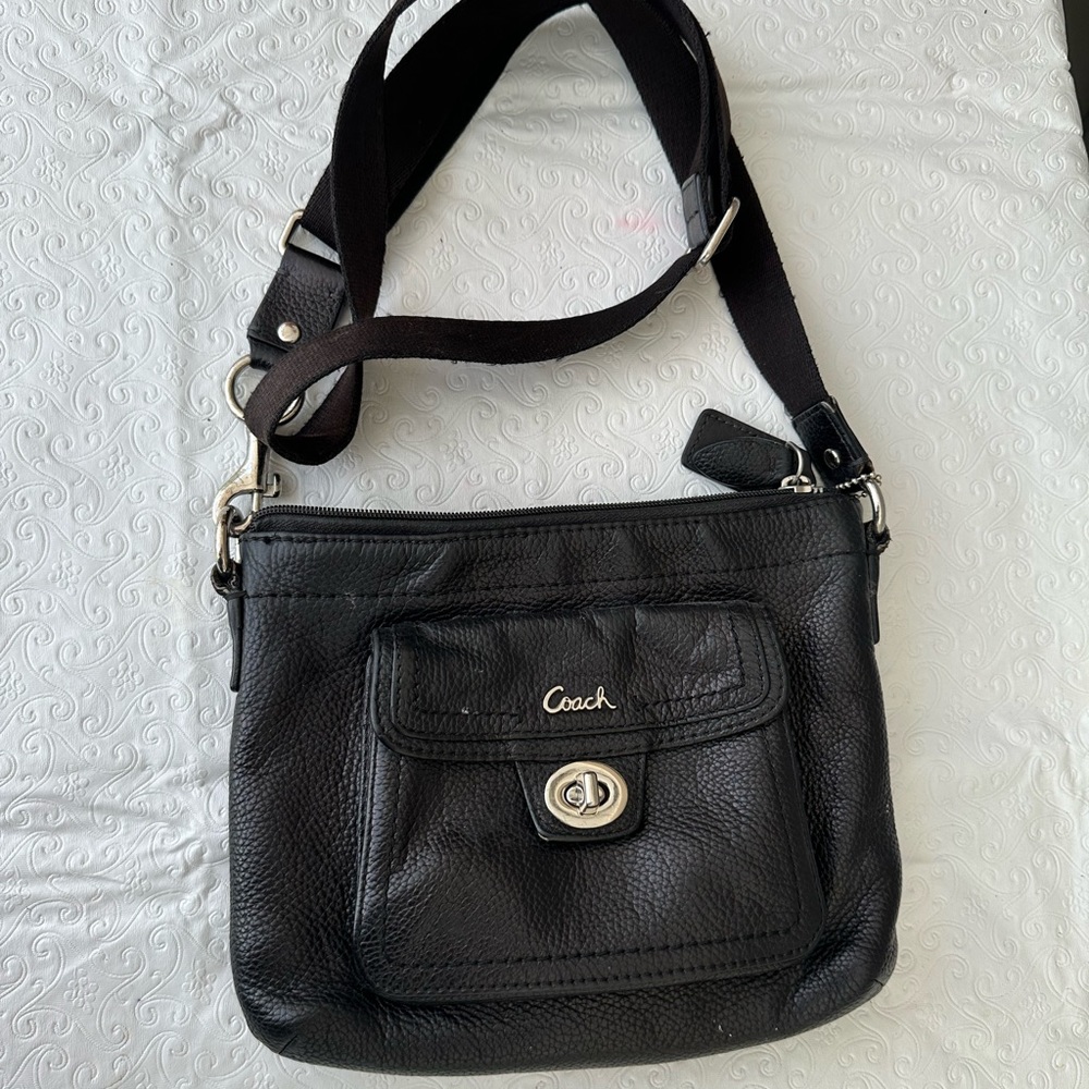 Coach Leather Purse Black